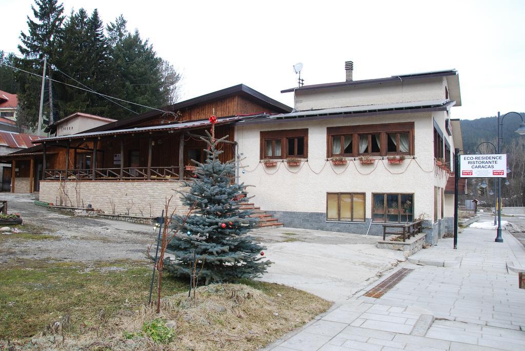 Guest House Caracas Lorica Dış mekan fotoğraf