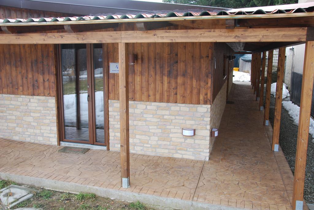 Guest House Caracas Lorica Dış mekan fotoğraf